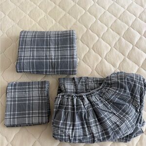 Gray Plaid Bedding Set